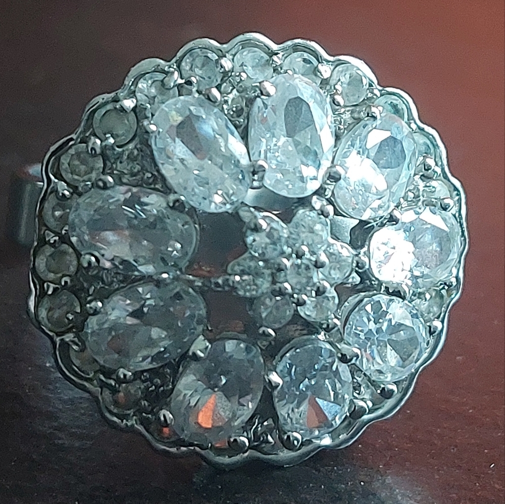Brighton Elegant Silver Floral Ring, With Rhinestones, Gorgeous! Size 8.